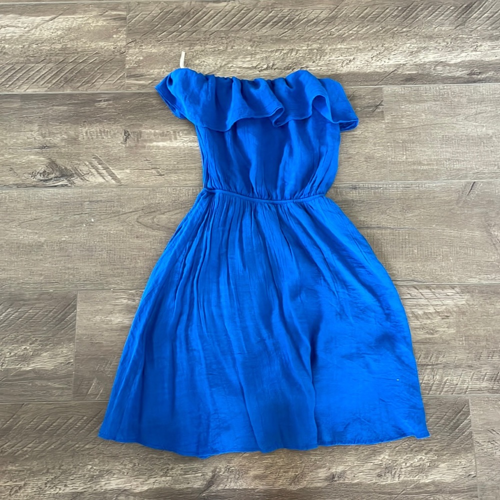 Strapless blue dress